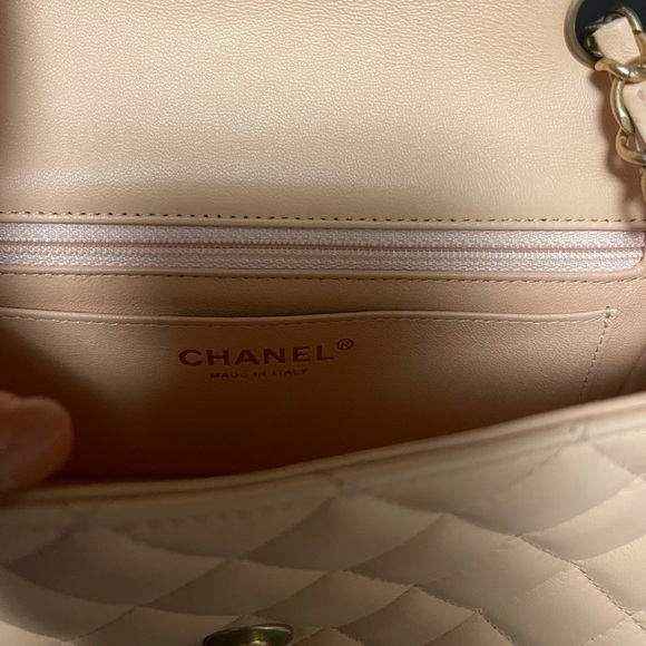 SOLD!! Coveted Chanel mini in light beige - Picture 3 of 4